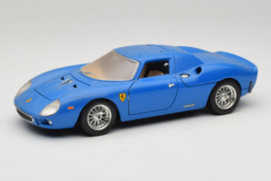 Ferrari 250 LM Mėlynas Bburago 1:18 3033-B1 Metalas