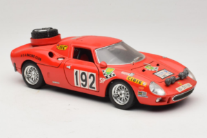 Ferrari 250 LM #192 Raudonas 1965 Bburago 1:18 3033-P1 Metalas - nuotrauka 6 iš 8