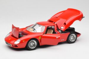 Ferrari 250 Le Mans Raudonas Bburago 1:18 3033 Metalas - nuotrauka 2 iš 8