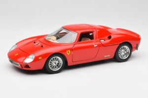 Ferrari 250 Le Mans Raudonas Bburago 1:18 3033 Metalas
