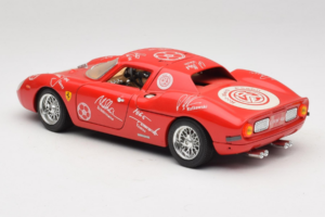Ferrari 250 LM Raudonas Baltas Essen Autographs Riboto Leidimo Bburago 1:18 3033-P4 Metalas - nuotrauka 7 iš 8