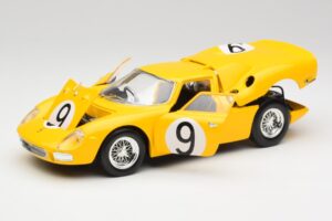 Ferrari 250 LM #21 M. Gregory / J. Rindt NART 24 Hours of Le Mans Winner 1965 Hot Wheels 1:18 25729 Metalas - nuotrauka 2 iš 8