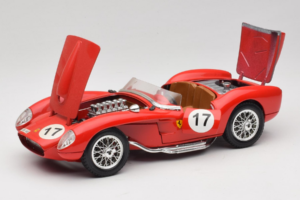 Ferrari 250 Testa Rossa #17 Raudonas 1957 Bburago 1:18 3007-R4 Metalas - nuotrauka 2 iš 8