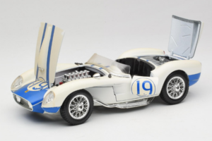 Ferrari 250 Testa Rossa #19 Baltas Replacement Box 1957 Bburago 1:18 3007-R5 Metalas - nuotrauka 2 iš 8