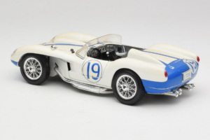Ferrari 250 Testa Rossa #19 Baltas Replacement Box 1957 Bburago 1:18 3007-R5 Metalas - nuotrauka 7 iš 8