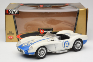 Ferrari 250 Testa Rossa #19 Baltas Replacement Box 1957 Bburago 1:18 3007-R5 Metalas - nuotrauka 8 iš 8