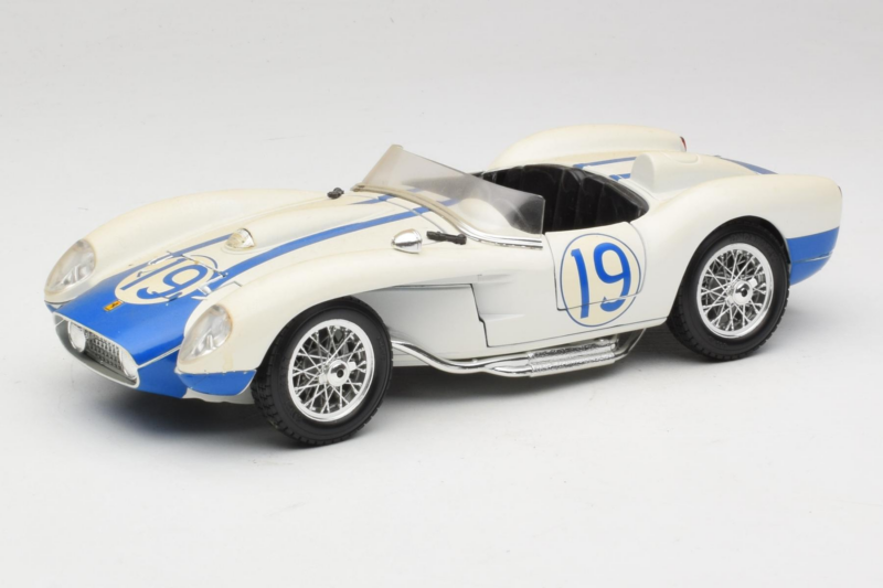 Ferrari 250 Testa Rossa #19 Baltas Replacement Box 1957 Bburago 1:18 3007-R5 Metalas
