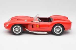 Ferrari 250 Testa Rossa Raudonas Bburago 1:18 3007 Metalas - nuotrauka 4 iš 8