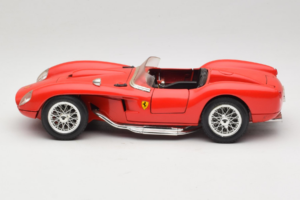 Ferrari 250 Testa Rossa Raudonas Replacement Box Bburago 1:18 3007-R2 Metalas - nuotrauka 4 iš 8