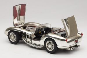 Ferrari 250 Testa Rossa Chrome Sidabrinis Bburago 1:18 3007-C1 Metalas - nuotrauka 5 iš 8