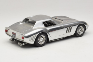 Ferrari 275 GTB Chrome Sidabrinis Guiloy 1:18 B004 Metalas - nuotrauka 3 iš 8