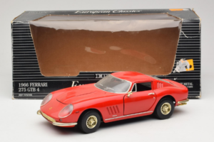 Ferrari 275 GTB/4 Raudonas ERTL 1:18 7493-P1 Metalas - nuotrauka 8 iš 8