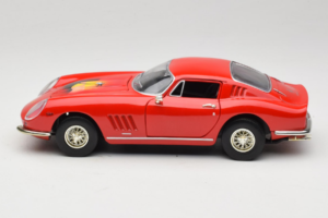 Ferrari 275 GTB/4 Raudonas Su Palme ant Dangčio ERTL 1:18 7483-P1 Metalas - nuotrauka 4 iš 8