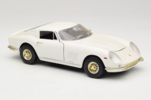 Ferrari 275 GTB/4 Baltas ERTL 1:18 7493 Metalas - nuotrauka 6 iš 8