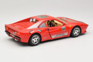 Ferrari 288 GTO #1 Raudonas 1984 Bburago 1:18 3027-P3 Metalas - nuotrauka 3 iš 8