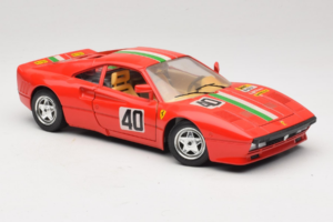 Ferrari 288 GTO #40 Raudonas Italijos Vėliava 1984 Bburago 1:18 3027-P1 Metalas - nuotrauka 6 iš 8