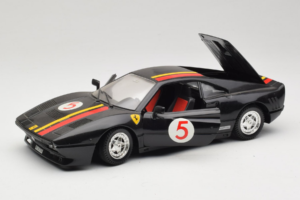 Ferrari 288 GTO #5 Juodas Tonka 1:18 1109 Metalas - nuotrauka 2 iš 8