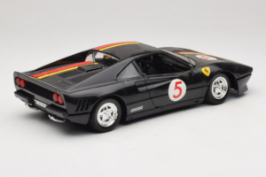 Ferrari 288 GTO #5 Juodas Tonka 1:18 1109 Metalas - nuotrauka 3 iš 8