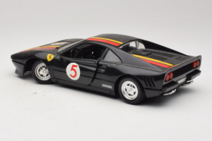 Ferrari 288 GTO #5 Juodas Tonka 1:18 1109 Metalas - nuotrauka 7 iš 8
