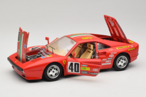 Ferrari 288 GTO Rally #40 Raudonas 1986 Bburago 1:18 3057-P1 Metalas - nuotrauka 2 iš 8