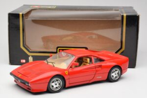 Ferrari 288 GTO Raudonas Bburago 1:18 3027 Metalas - nuotrauka 8 iš 8