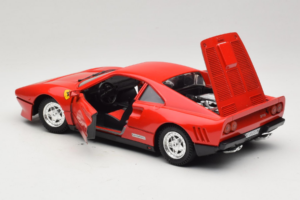 Ferrari 288 GTO Raudonas Tonka 1:18 1680 Metalas - nuotrauka 5 iš 9