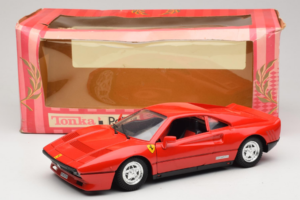 Ferrari 288 GTO Raudonas Tonka 1:18 1680 Metalas - nuotrauka 9 iš 9