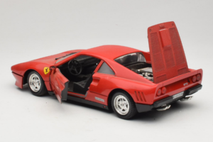 Ferrari 288 GTO Raudonas Tonka 1:18 3233 Metalas - nuotrauka 5 iš 8