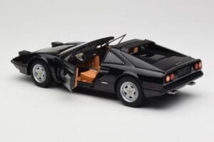 Ferrari 308 GTS Juodas Hot Wheels 1:18 P9899 Metalas - nuotrauka 5 iš 8
