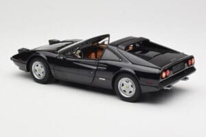 Ferrari 308 GTS Juodas Hot Wheels 1:18 P9899 Metalas - nuotrauka 7 iš 8