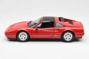 Ferrari 328 GTS Raudonas Kyosho 1:18 08185R Metalas - nuotrauka 4 iš 8