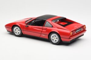 Ferrari 328 GTS Raudonas Kyosho 1:18 08185R Metalas - nuotrauka 7 iš 8
