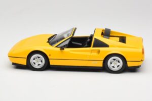 Ferrari 328 GTS Geltonas KK-Scale 1:18 KKDC180552 Metalas - nuotrauka 3 iš 6