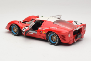 Ferrari 330 P4 #22 Scuderia Filipinetti Poor Condition 1967 Revell 1:18 48825-P1 Metalas - nuotrauka 5 iš 8