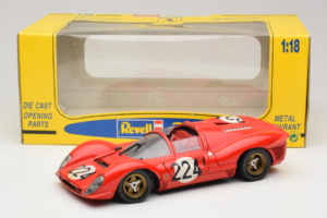 Ferrari 330 P4 #224 Raudonas 1967 Revell 1:18 48825-P2 Metalas - nuotrauka 7 iš 7