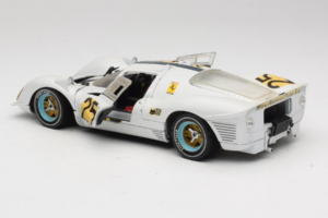 Ferrari 330 P4 #25 Baltas Revell 1:18 48845 Metalas - nuotrauka 5 iš 8