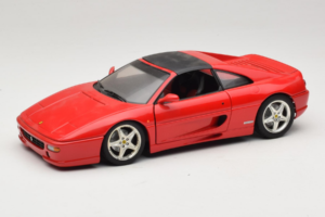 Ferrari F355 GTS Raudonas UT Models 1:18 22111 Metalas