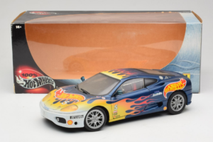 Ferrari 360 Modena Challenge #5 Hot Wheels Purple Fire Livery 1999 Bburago 1:18 29619 Metalas - nuotrauka 8 iš 8
