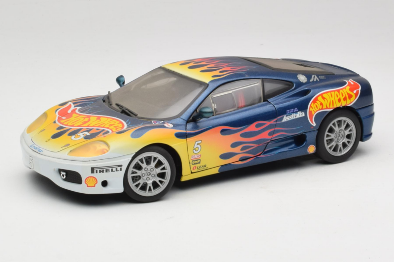 Ferrari 360 Modena Challenge #5 Hot Wheels Purple Fire Livery 1999 Bburago 1:18 29619 Metalas