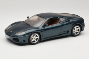 Ferrari 360 Modena Tamsiai Žalias Metallic Bburago 1:18 3358-G2 Metalas