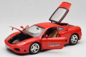 Ferrari 360 Modena Energizer Raudonas Bburago 1:18 3358-P3 Metalas - nuotrauka 2 iš 8