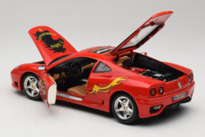 Ferrari 360 Modena #10 5 Jahre IG Bburago Raudonas Bburago 1:18 3358-P2 Metalas - nuotrauka 5 iš 8