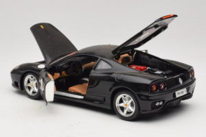 Ferrari 360 Modena #14 Juodas Ribotasis Leidimas Bburago 1:18 3368-B1 Metalas - nuotrauka 5 iš 8