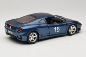 Ferrari 360 Modena #15 Ribotasis Leidimas Mėlynas Metallic Bburago 1:18 3358-F1 Metalas - nuotrauka 3 iš 8