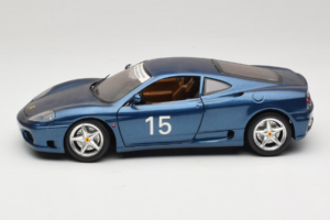 Ferrari 360 Modena #15 Ribotasis Leidimas Mėlynas Metallic Bburago 1:18 3358-F1 Metalas - nuotrauka 4 iš 8