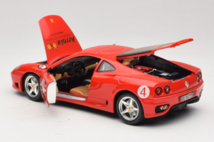 Ferrari 360 Modena Bevro International #4 Ribotasis Leidimas 111 vnt Raudonas Bburago 1:18 3358-P1 Metalas - nuotrauka 5 iš 8