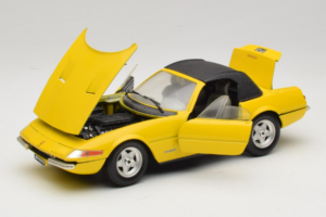 Ferrari 365 GTS/4 Daytona Kabrioletas Geltonas Techno Giodi 1:18 740028 Metalas - nuotrauka 2 iš 8