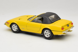 Ferrari 365 GTS/4 Daytona Kabrioletas Geltonas Techno Giodi 1:18 740028 Metalas - nuotrauka 7 iš 8
