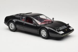 Ferrari 365 GT4/BB Juodas Kyosho 1:18 08173K Metalas - nuotrauka 6 iš 8
