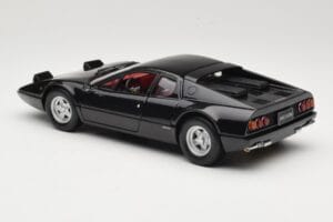 Ferrari 365 GT4/BB Juodas Kyosho 1:18 08173K Metalas - nuotrauka 7 iš 8